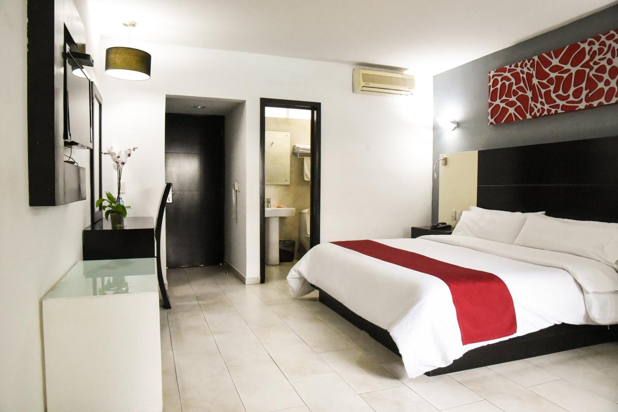 Hotel Expo Plaza Business And Family Guadalajara Zapopan Esterno foto